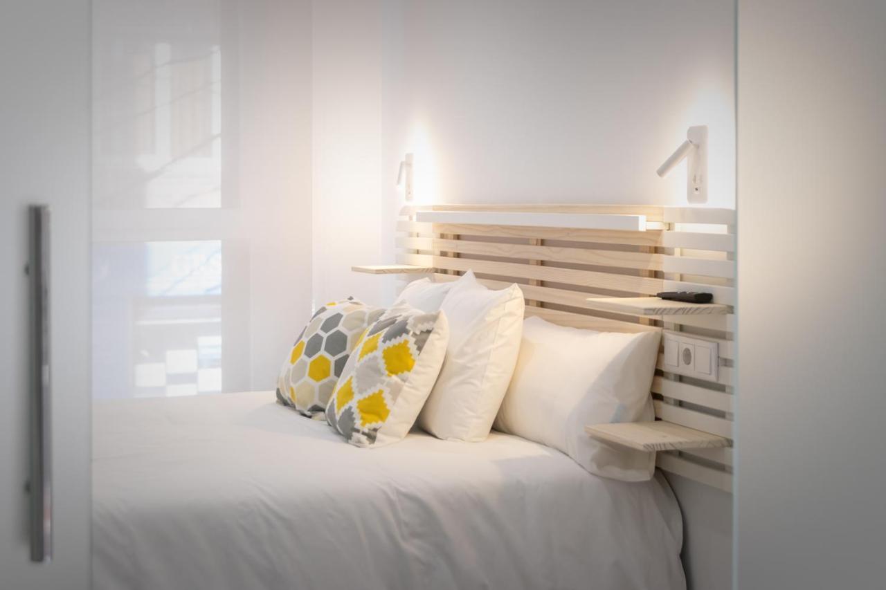 Apartamentos Soria Suites Экстерьер фото